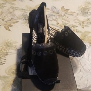 KENDALL & KYLIE ESPADRILLES